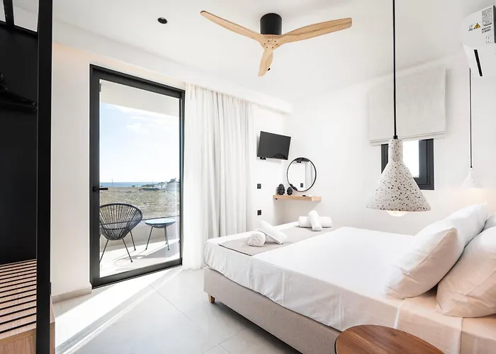 Villa Geo's Luxury - Private Pool - By The