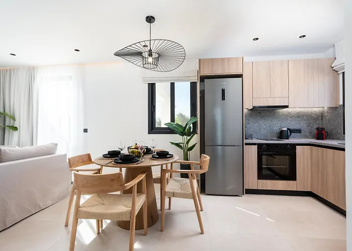 别墅 Geo's Luxury - Private Pool - By The *